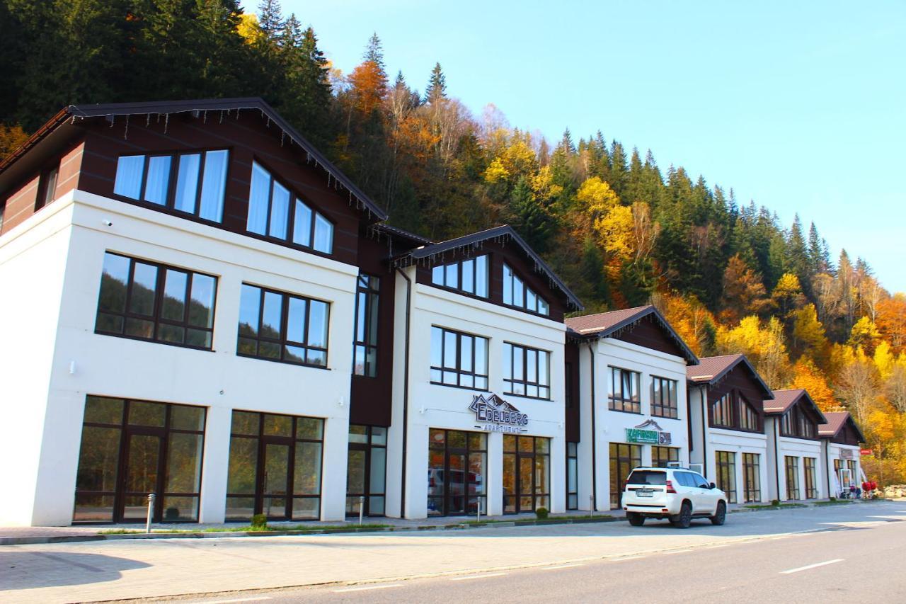 Edelberg Apartments Tatariv Kültér fotó