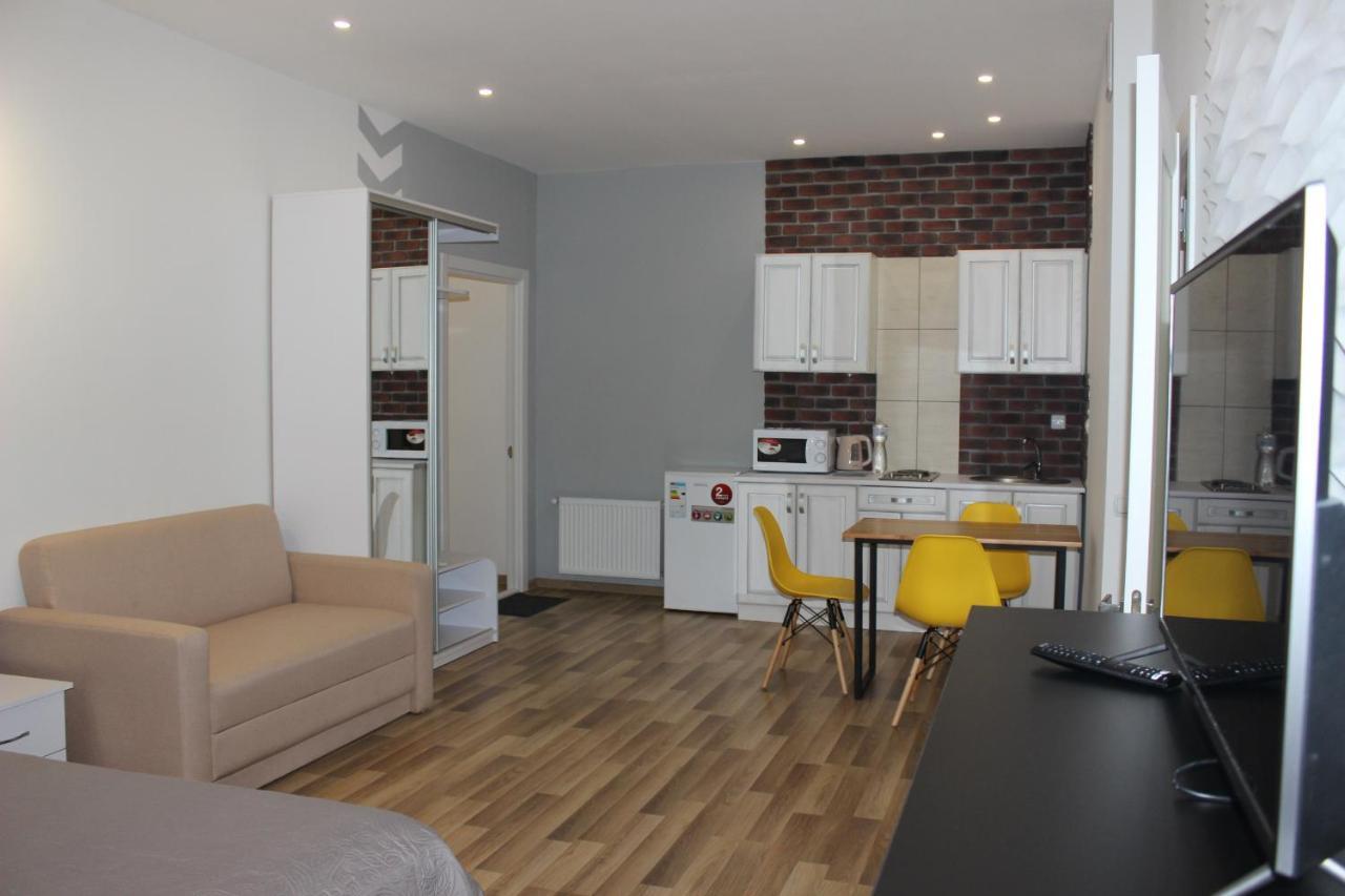 Edelberg Apartments Tatariv Kültér fotó